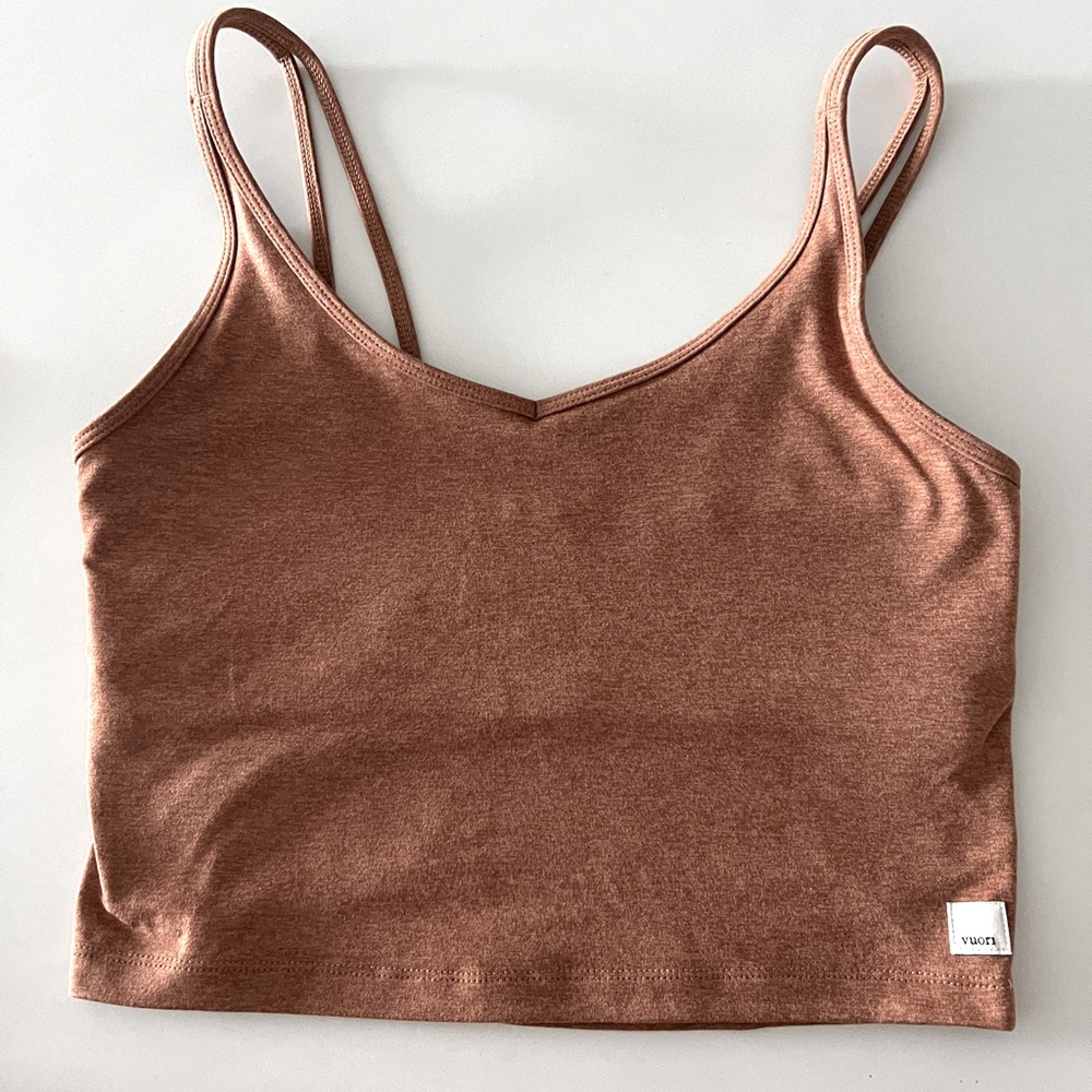 Vuiori Tank NWOT